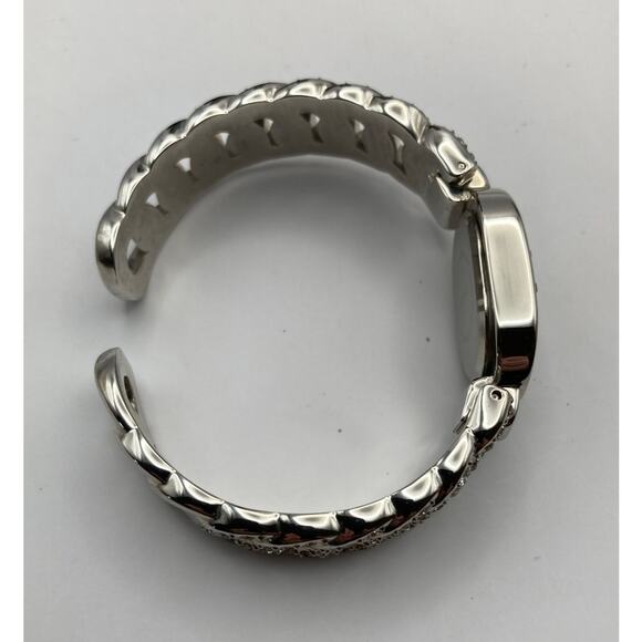 Very Nice  Vivani Quartz Clutch Bracelet Style Watch 18mm wide 22 long with Case - Picture 4 of 5